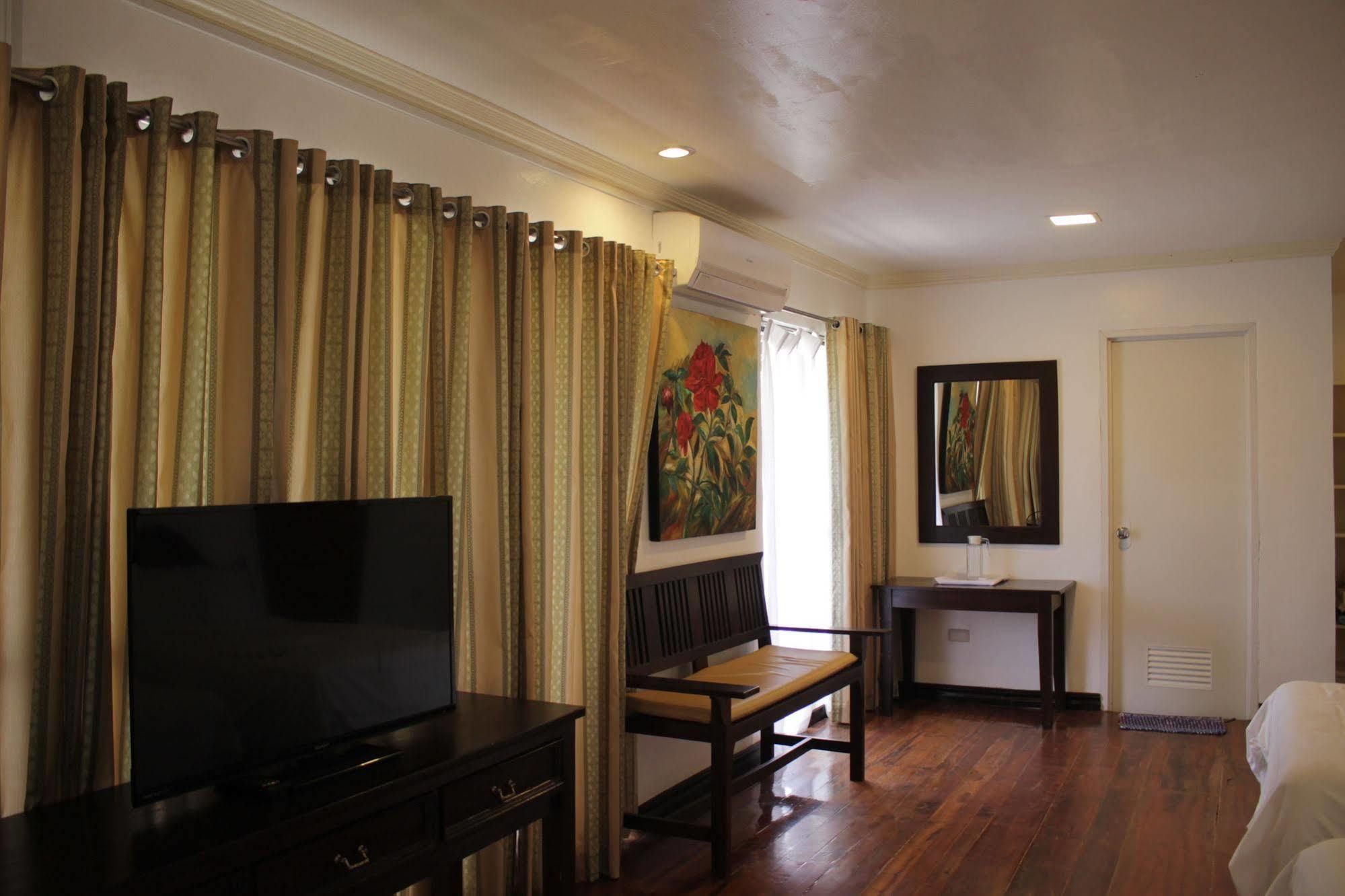 Sipalay Jamont Hotel Экстерьер фото