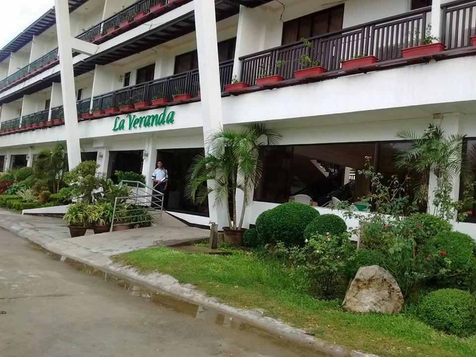 Sipalay Jamont Hotel Экстерьер фото